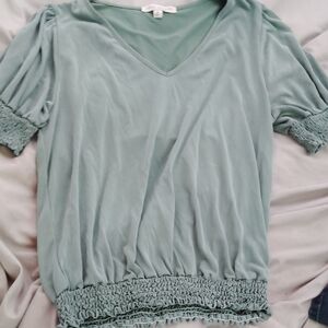 Green Envelope Sage Short Sleeve Top